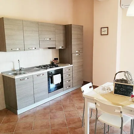 A Casa Di Ida דירה